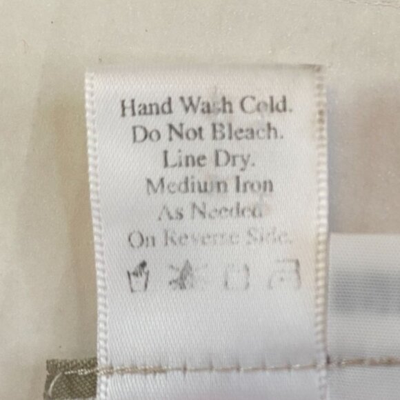 Coldwater Creek Red Sleeveless Embroidered Hem Dress With Back Zipper Size P14 - Picture 4 of 12